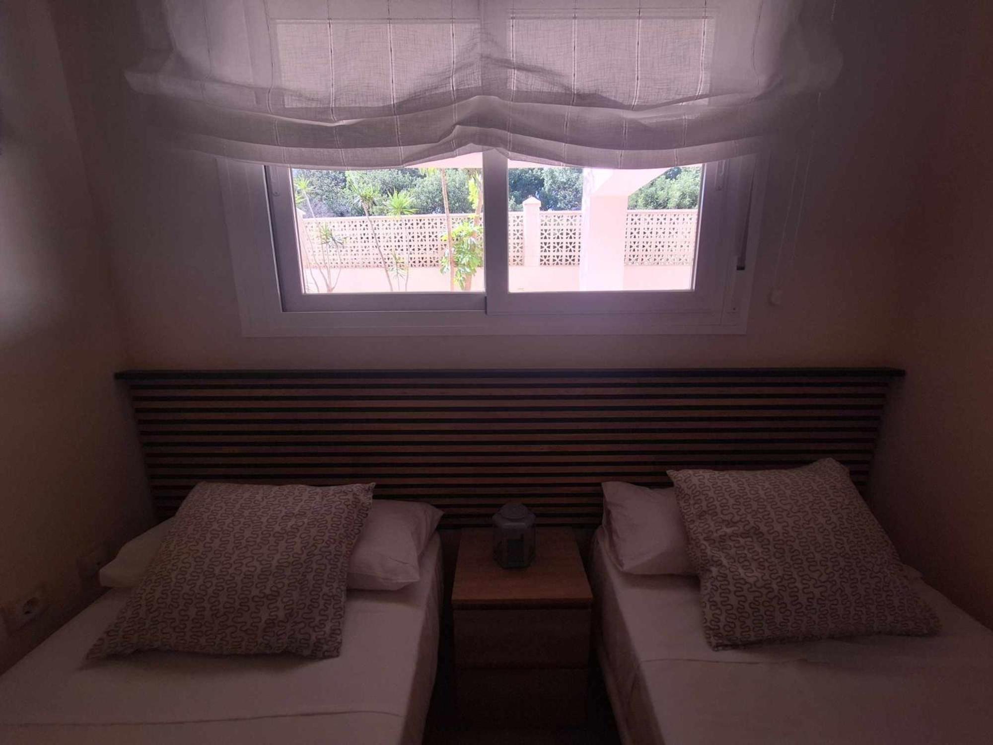 Vistsolmar -apartamentos Budha - Solo Familias ! Zona Tivoli Apartamento