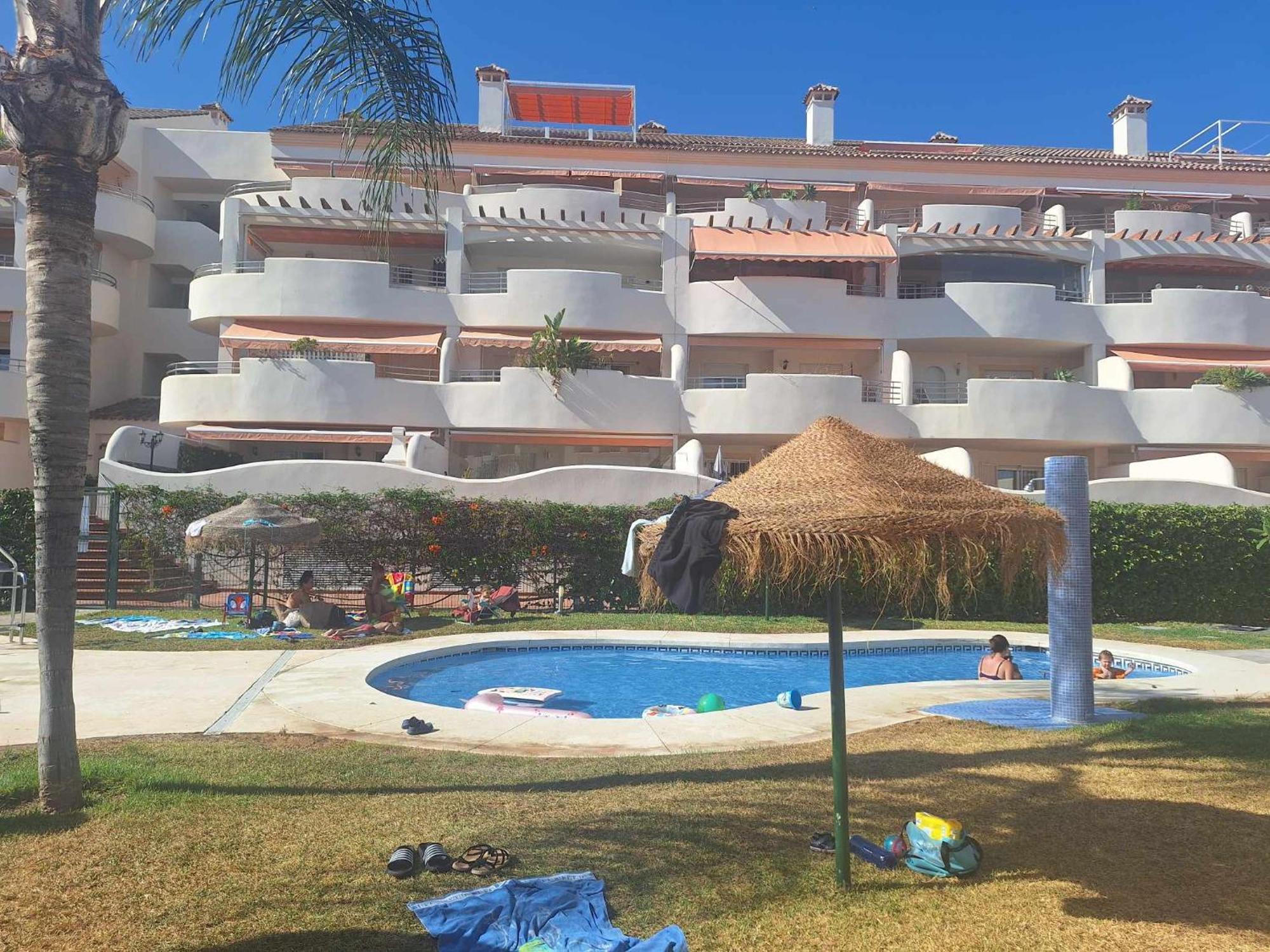 Vistsolmar -apartamentos Budha - Solo Familias ! Zona Tivoli Benalmádena