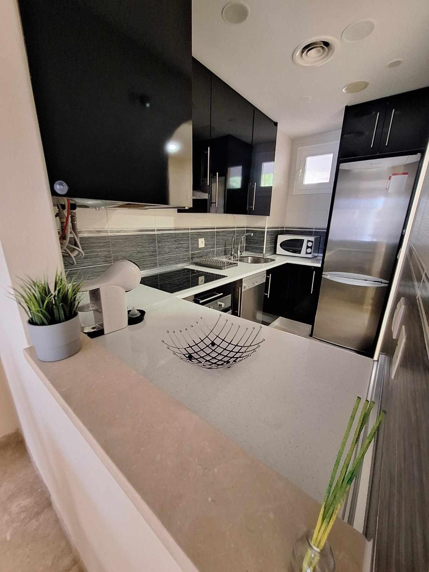 Apartamento Vistsolmar -apartamentos Budha - Solo Familias ! Zona Tivoli *